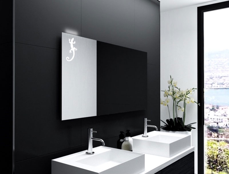 Badspiegel Ferrand mit LED Beleuchtung - Preisgünstig, Formschön und Modern bei Glaswerk24